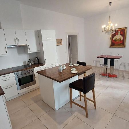Apartment Am Sobieskiplatz By Interhome Vienna Luaran gambar